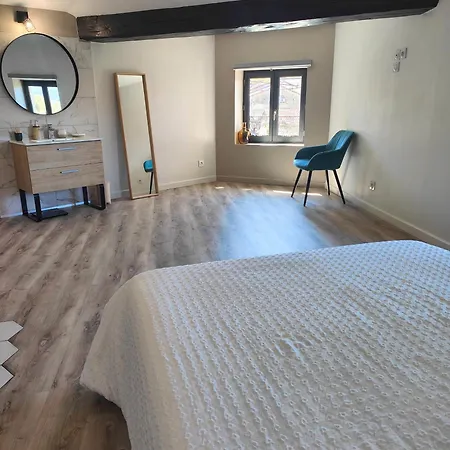 Spacieux Et Moderne Apartamento